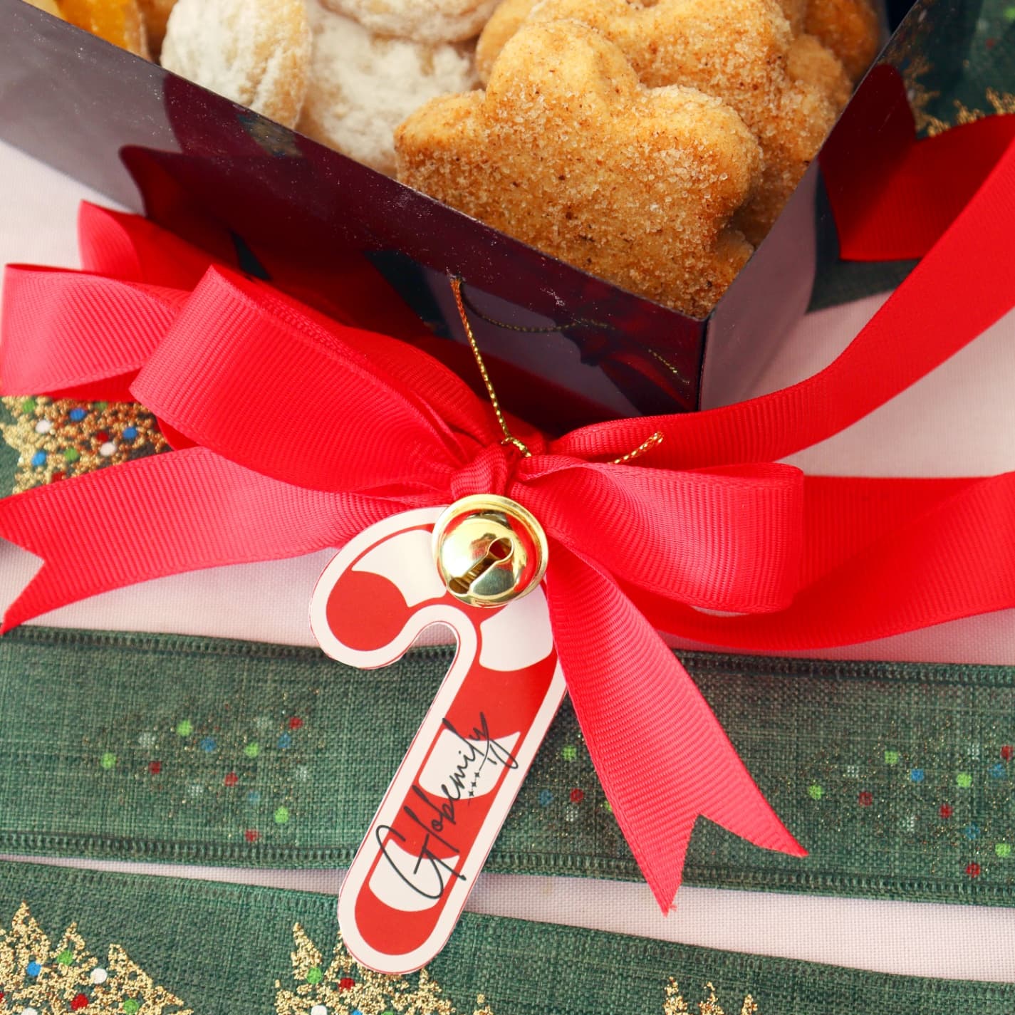 CHRISTMAS COOKIES