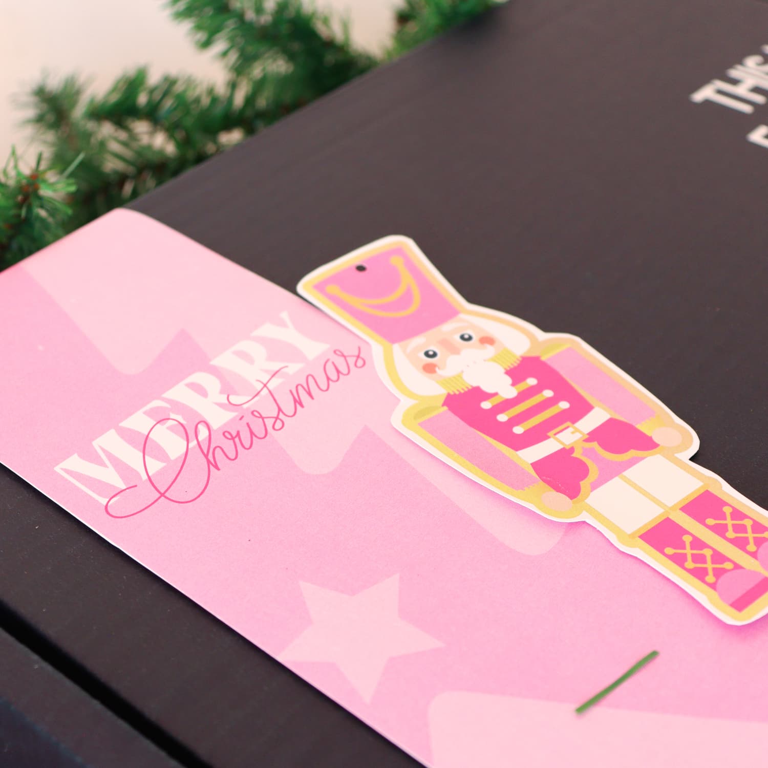 SMALL EGG BOX PINK